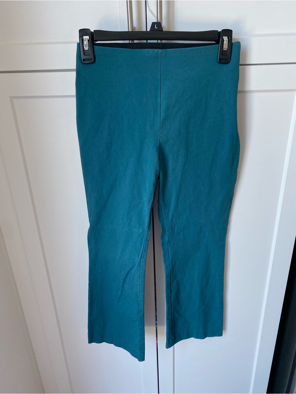 A new day target capris size 0 teal blue zipper up